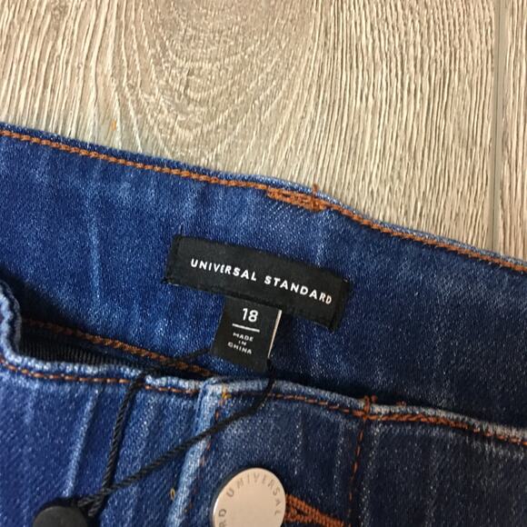NWT Universal Standard Women Size 18 USPA0748 Riviera High Rise Skinny Jean 28" - Picture 2 of 7